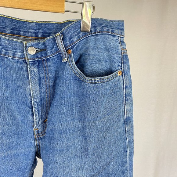 Levi's Men's 550 '92 Mid Rise Relaxed Fit Cotton Denim Jeans - Picture 16 of 16